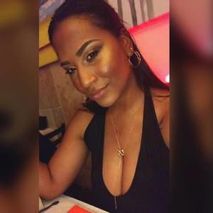 Meet your Posher, Fabiola